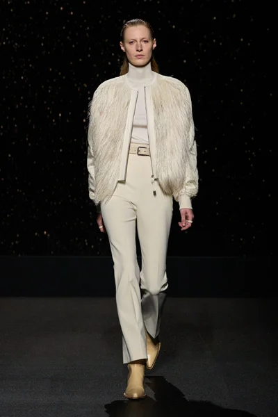 Look 47